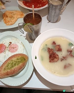牛奶冰室香港仔新開張！😋 星期日早餐攻略！