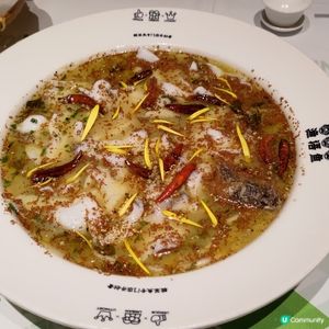 ## 深圳必食酸菜魚🐟漁語魚新派川菜超驚喜🤩💜