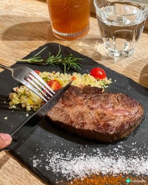 荃灣｜有早餐晚餐提供的Cafe。HIKARI