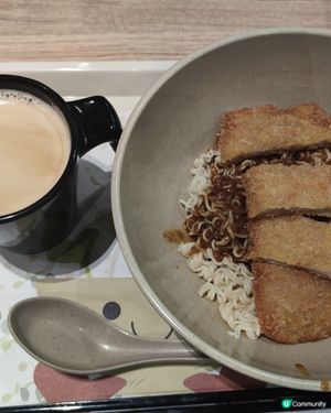 南記吉列豬扒麵😋！巨飽足🤤
