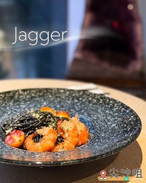 摩洛哥風格黑白餐廳