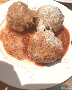 正呀喂！😋 呢間餐廳超正！一家大細都啱！🎉