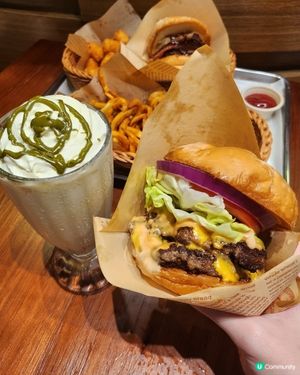灣仔漢堡之神！ 🍔✨🤤