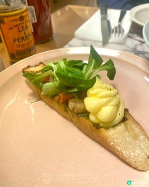 頭盤比主菜更出色？！🤩🤩😻西班牙羊奶芝士烤法包好好味😋👏🏻