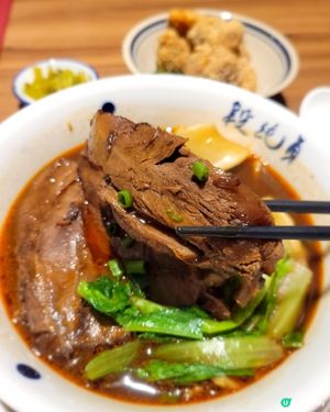 段純貞牛肉麵🍜！旺角美味台灣菜😋！