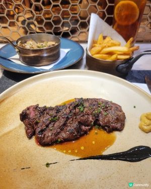 今日浪漫扒房體驗！🥩🍝 環境超正！😍