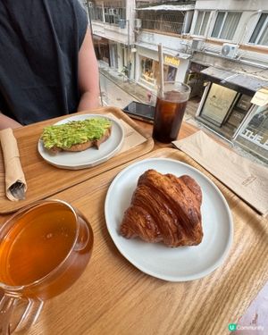 很好的氛圍 具特色的cafe