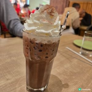 忌廉朱古力，邪恶

西餐廳 UCreatorUCreator