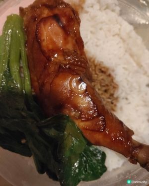 瑞士汁雞髀飯$8！🍗🍚掃碼有著數！🤳🏻