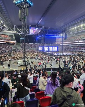 啟德
第一次入啟德主場館同睇演唱會就係twice十周年😆，