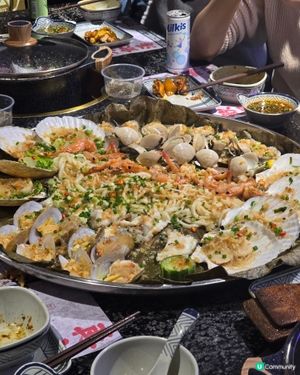 「斗滾」$268 四式放題 有齊雞煲、蒸海鮮、火鍋