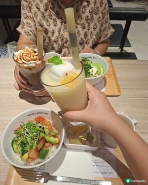 Airside Nana green tea