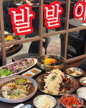 豬腳小姐來港！😍🥢