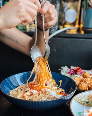 香烤炸雞+大澳蝦意粉🤤食過返尋味！