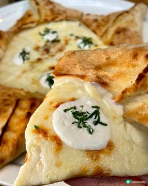 偷閑半天假 食最愛pizza