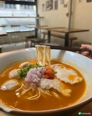 中環六游食上海麵