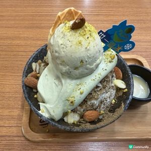 名不虛傳的世界一雪花冰

幾飽都要食埋甜品