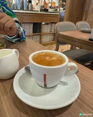 大集團旗下的餐廳,這間餐廳算是菜這個商場價錢易於接受,主打西