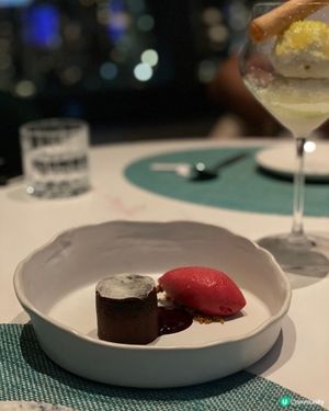 🌃打卡銅鑼灣空中餐廳！情侶約會必去！😍