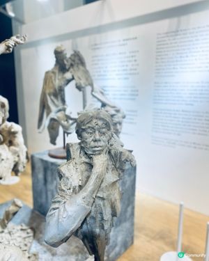 👀光是觀賞雕塑就彷彿感受到一股張力👀