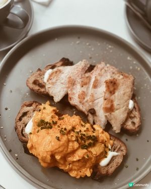 灣仔星街café 自由配搭open toast🌈