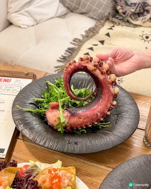 旺角｜抵食巨大八爪魚。GRIND SIZE 