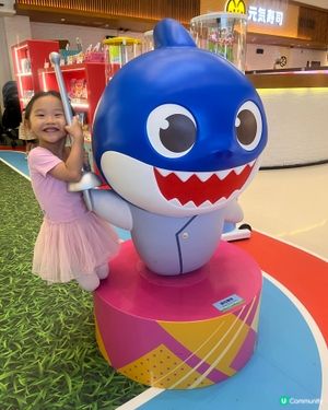 BABY shark 打卡影相