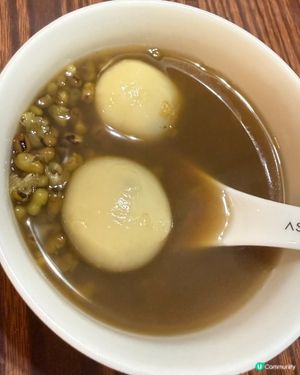 正月十五元宵佳節，食湯圓