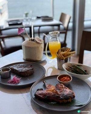 🌊 尖沙咀海景Brunch新寵|望住維港食鋸扒