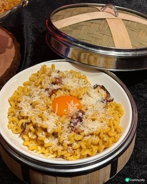 餓虎藏龍|紅豆冰變Cocktail燒味薄餅驚喜滿分‼️