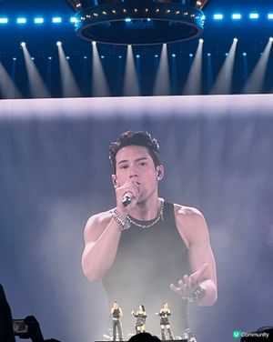 英皇演唱會~Kenny 好靚仔!仲有張敬軒同Joey~ 太投