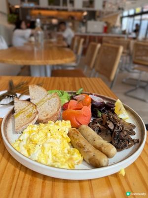 精品咖啡店CoHee Studio，前粉嶺裁判法院地下，木系