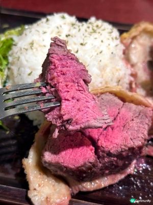 佐敦隱世懷舊扒房 必食威靈頓牛柳