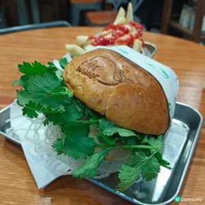 芫茜醬半熟帶子漢堡