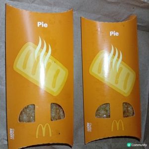 麥記十蚊兩件芋批！🤤 今日開餐啦！