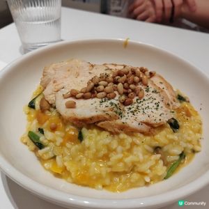 旺角café聚～推介意大利飯+牛油果多士🤤