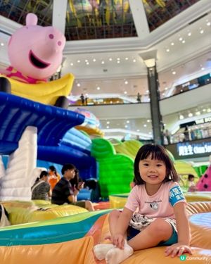 Peppa Pig充氣樂園玩到癲