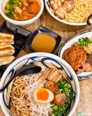 期間限定帆立貝山葵油麵