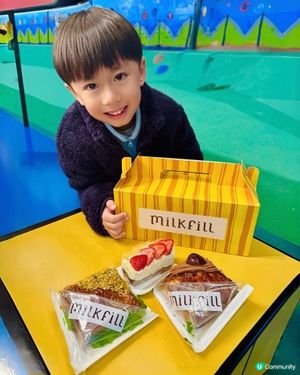 人氣長龍店！ 為咗呢個拿破崙，值得！