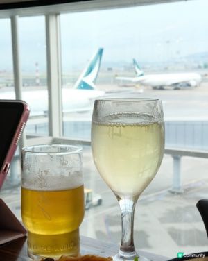  旅行前入Lounge真係正到爆！🤩 嘆世界必去！✈️ 