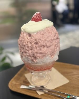 Shari Shari Kakigori House 氷屋