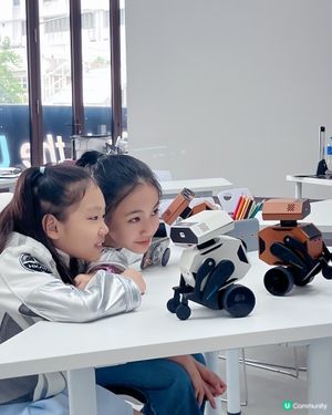 1. 🚀 港首間航天學院，放飛孩子無限好奇！ ✨