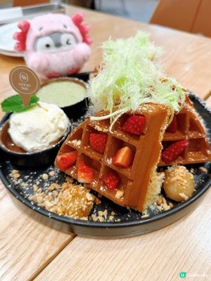 今次去 GoodDay,整體感覺幾舒服,座位唔算逼,燈光柔和