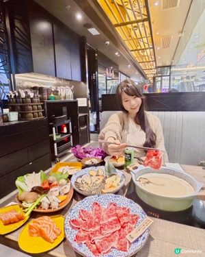 同屋企人吃大餐🥳圍爐吃到飽就最happy啦❤️這次選了位於