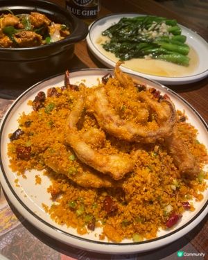 🍻飲住藍妹食椒鹽魷魚🦑🥜正
