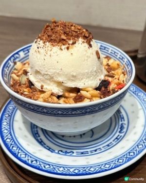 深圳源來糖水「香啡蛋球」堅果雲呢拿雪糕·雙皮奶·淋上咖啡🤩