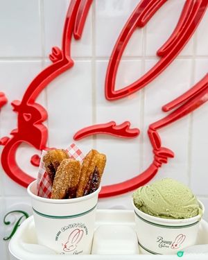 今日去葵廣掃街既一大重點係去食呢間Bunny Churros