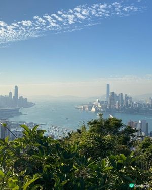 ## 港島短途行山路線推介⛰️ 寶馬山紅香爐峰打卡靚景💜