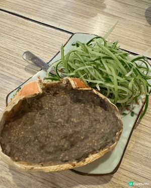 第一次來體驗有專人幫手燒的水產，老公請，超級期待。

呢