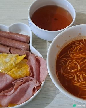 自煮足料常餐😋✌️